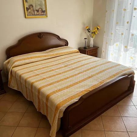 140 Mq A Pochi Minuti Da Tropea, 2 Bagni Ferienhaus Le Pioppe