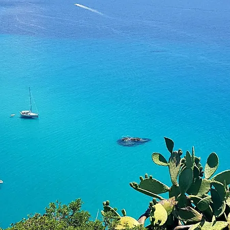 140 Mq A Pochi Minuti Da Tropea, 2 Bagni