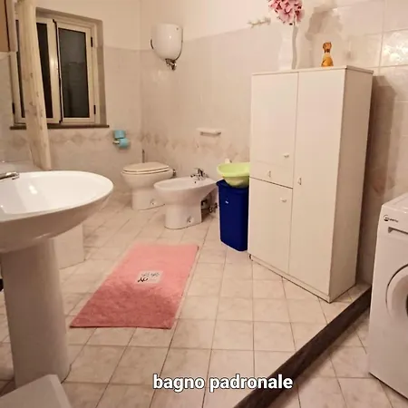 Ileana A Pochi Minuti Da Tropea, 2 Bagni Le Pioppe
